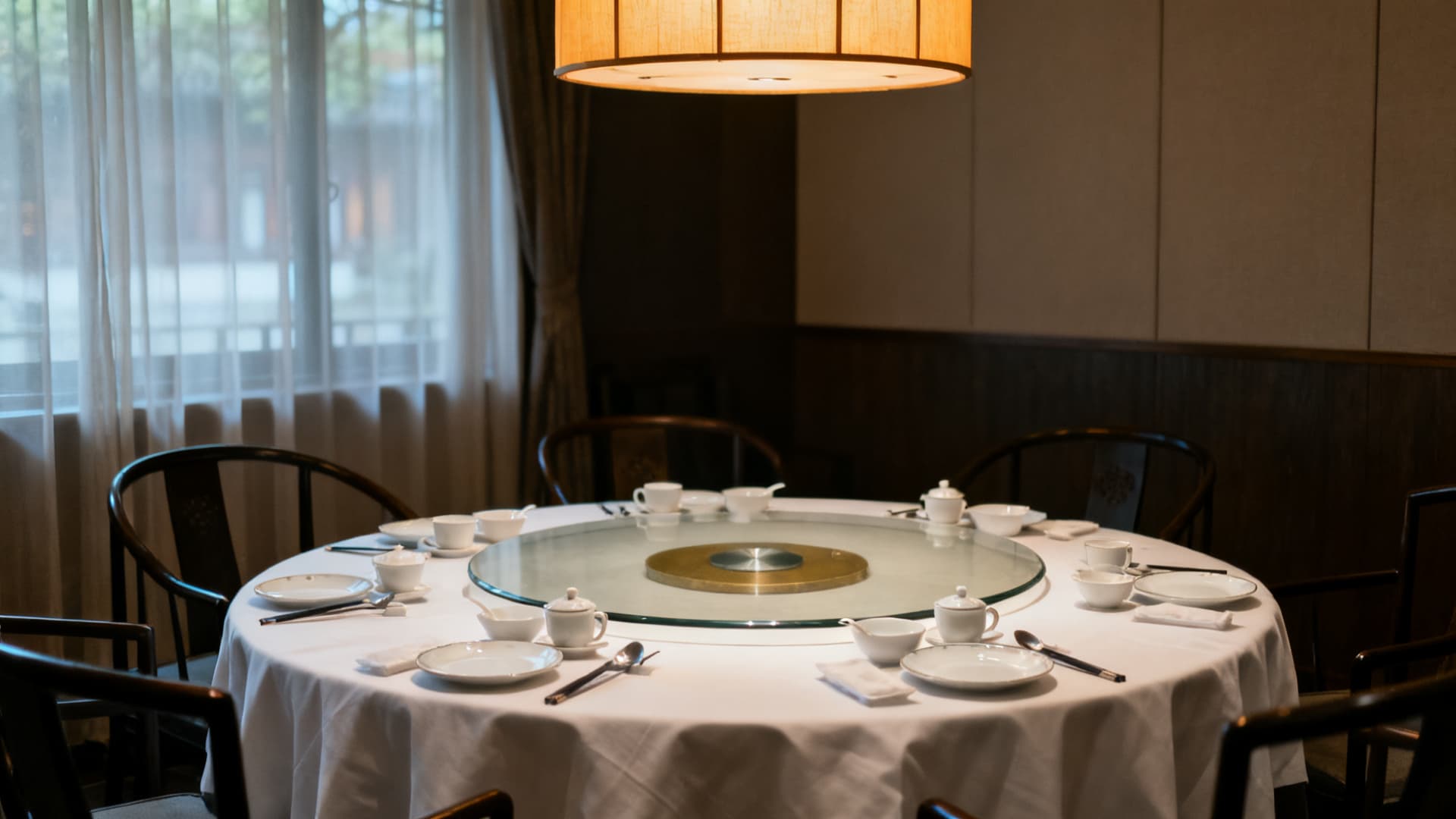 photo: a laid table in a Shanghai restaurant